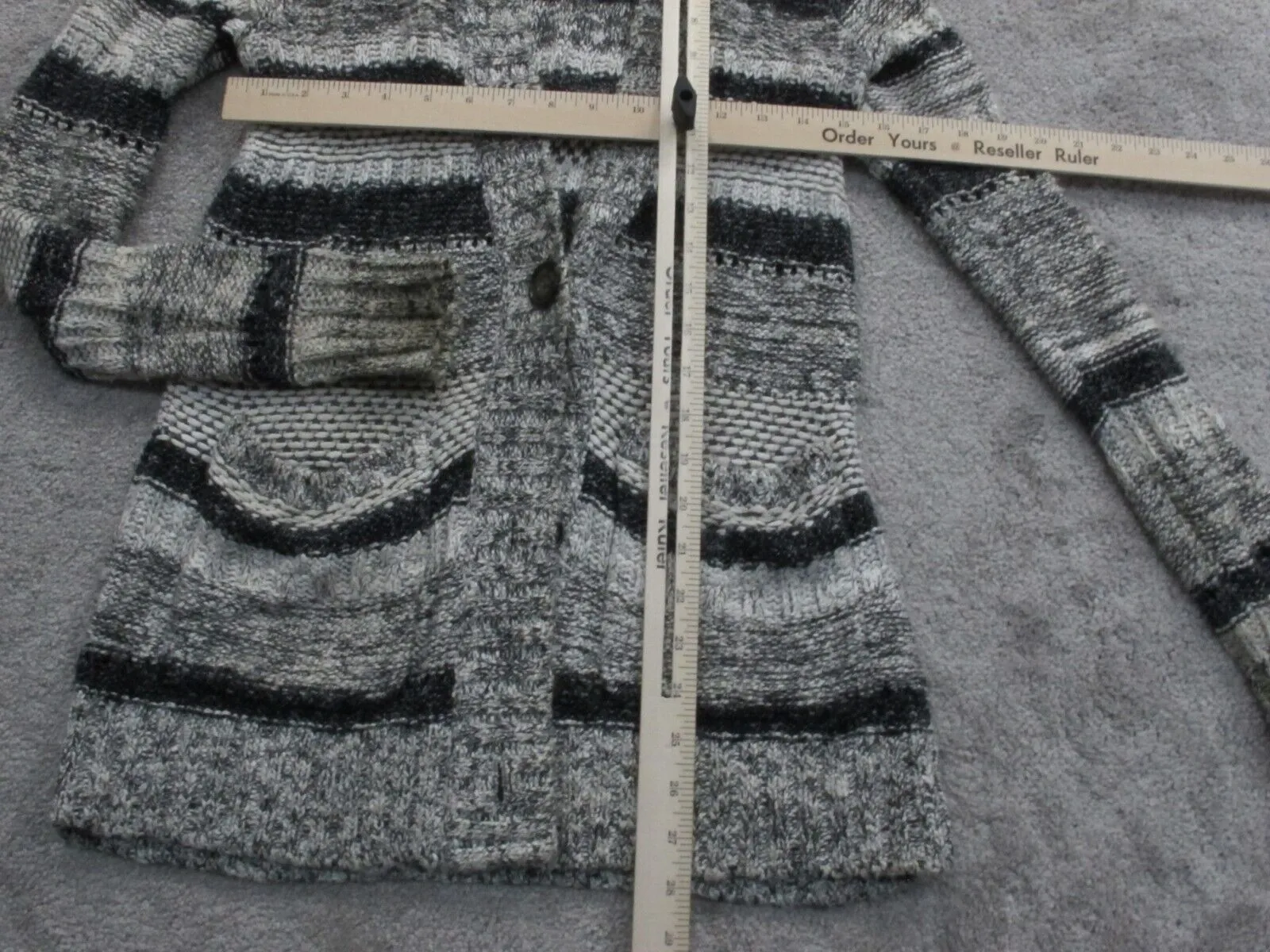 Abercrombie & Fitch Women Cardigan Sweater Knitted Long Sleeves Gray Size Small