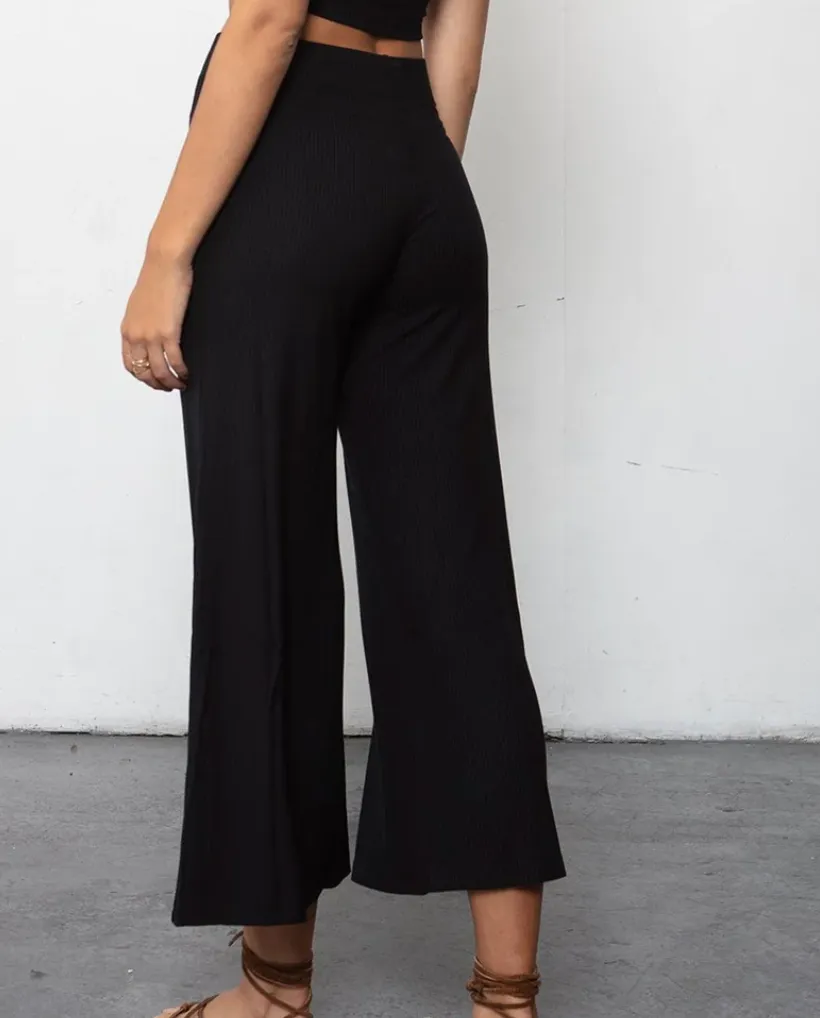 Black Rib Wide Leg Pant