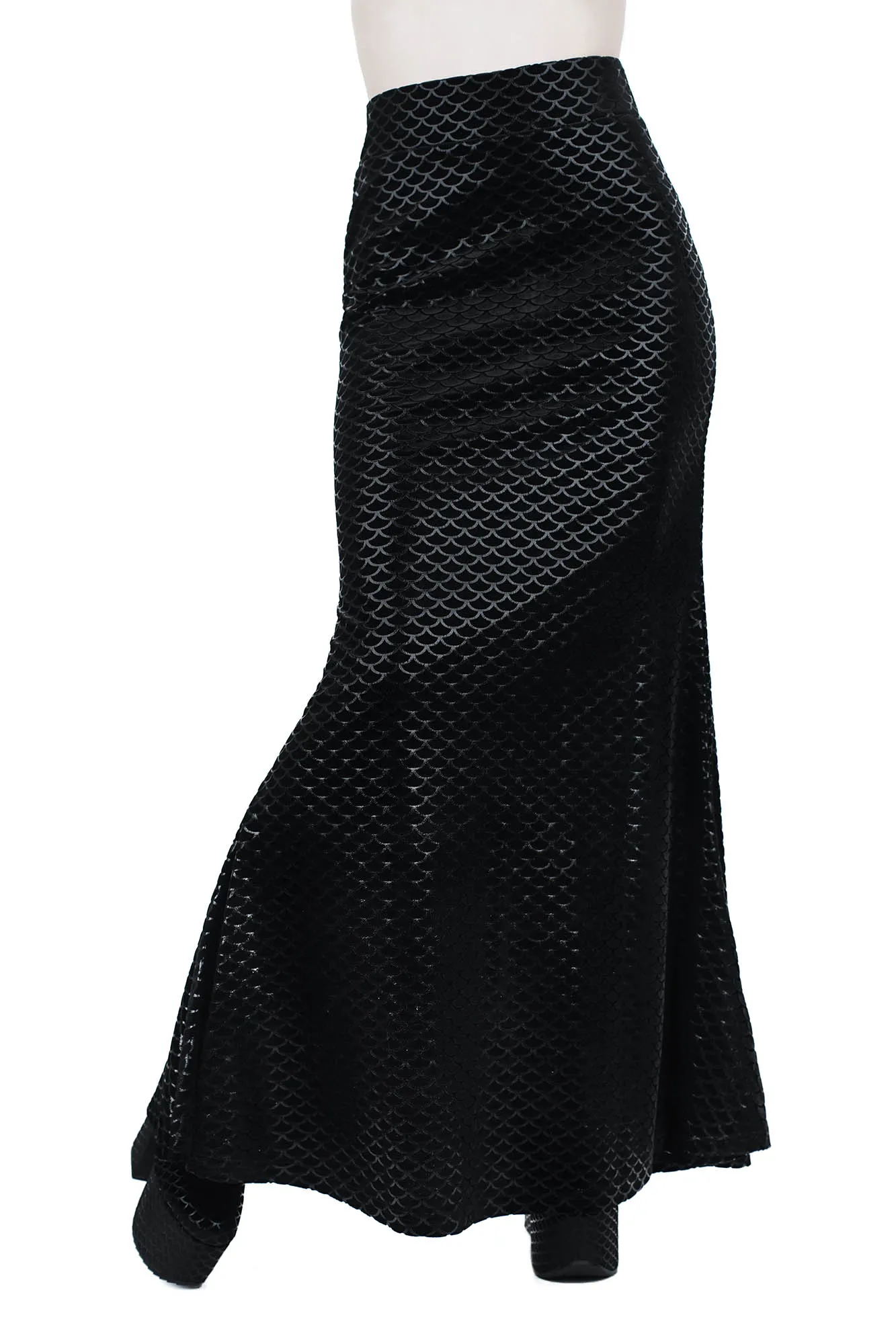 Black Sea Maxi Skirt [B]