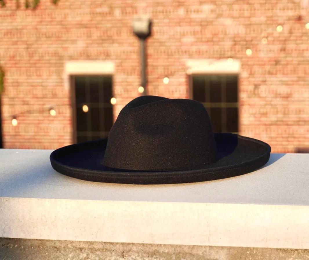 Dallas Plain Pencil Brim Fedora - Black