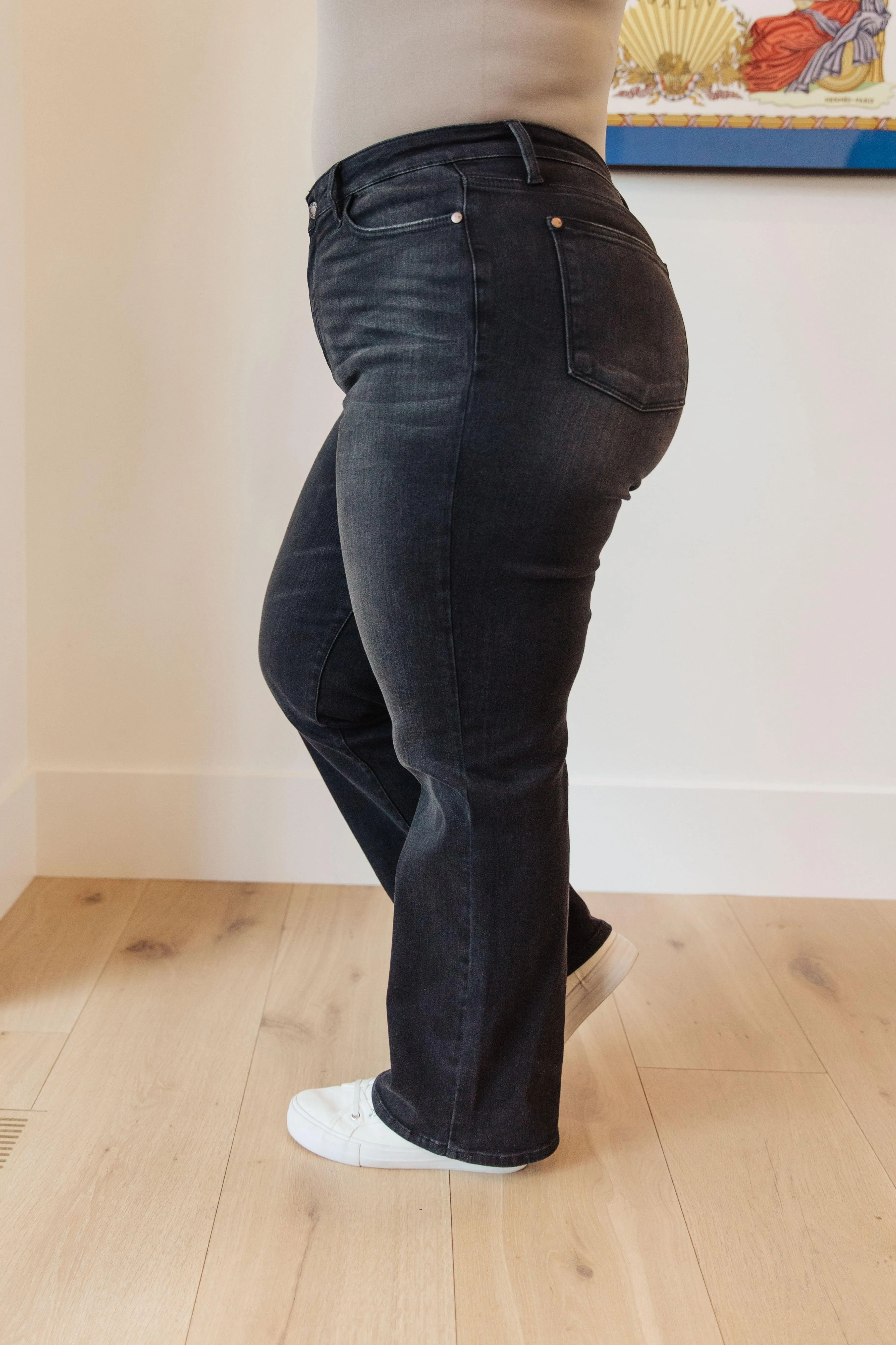 Eleanor High Rise Classic Straight Jeans in Washed Black - Judy Blue