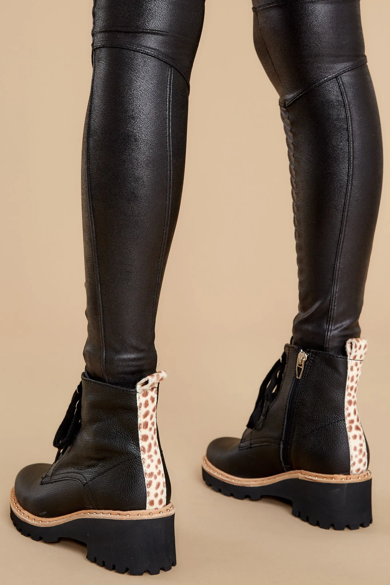 Hinto Black Leather Boots