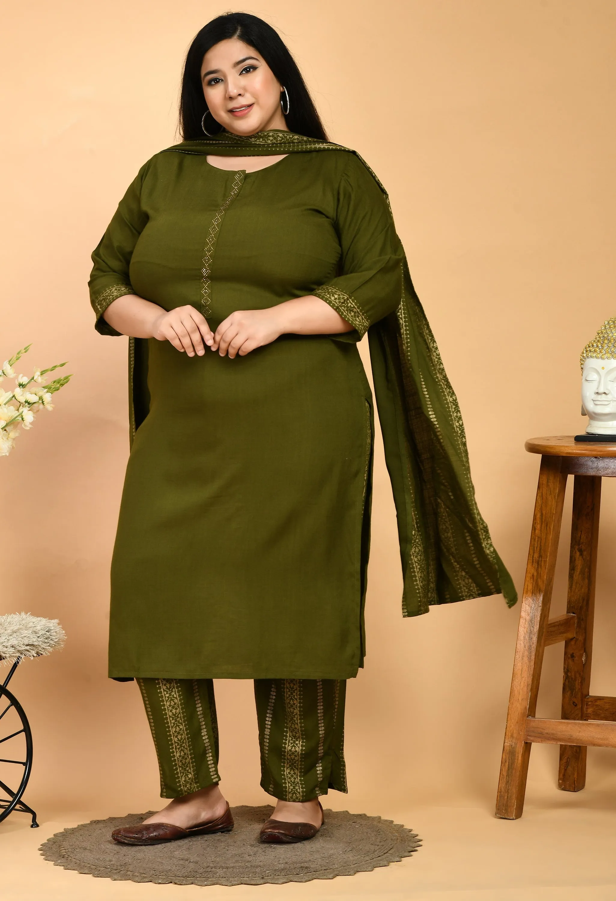 Plus Size Lush Green Kurta Pant Set with Dupatta